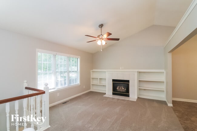 Building Photo - 401 Bakers Bridge Cir