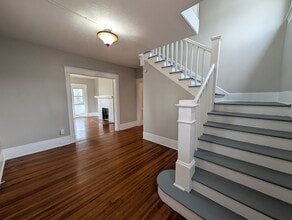 Building Photo - 101 Thomas Rd