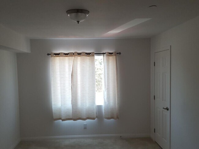 Building Photo - Pismo Beach Condo