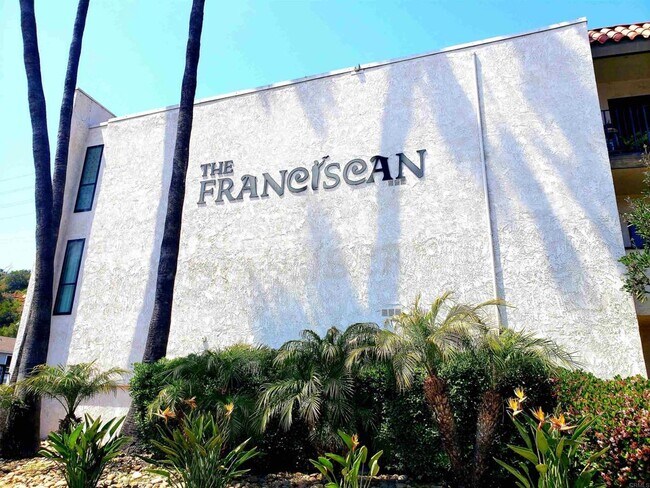 Building Photo - 6780 Friars Rd