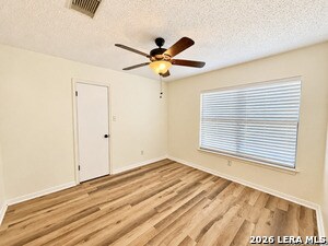Building Photo - 7914 Chestnut Barr Dr
