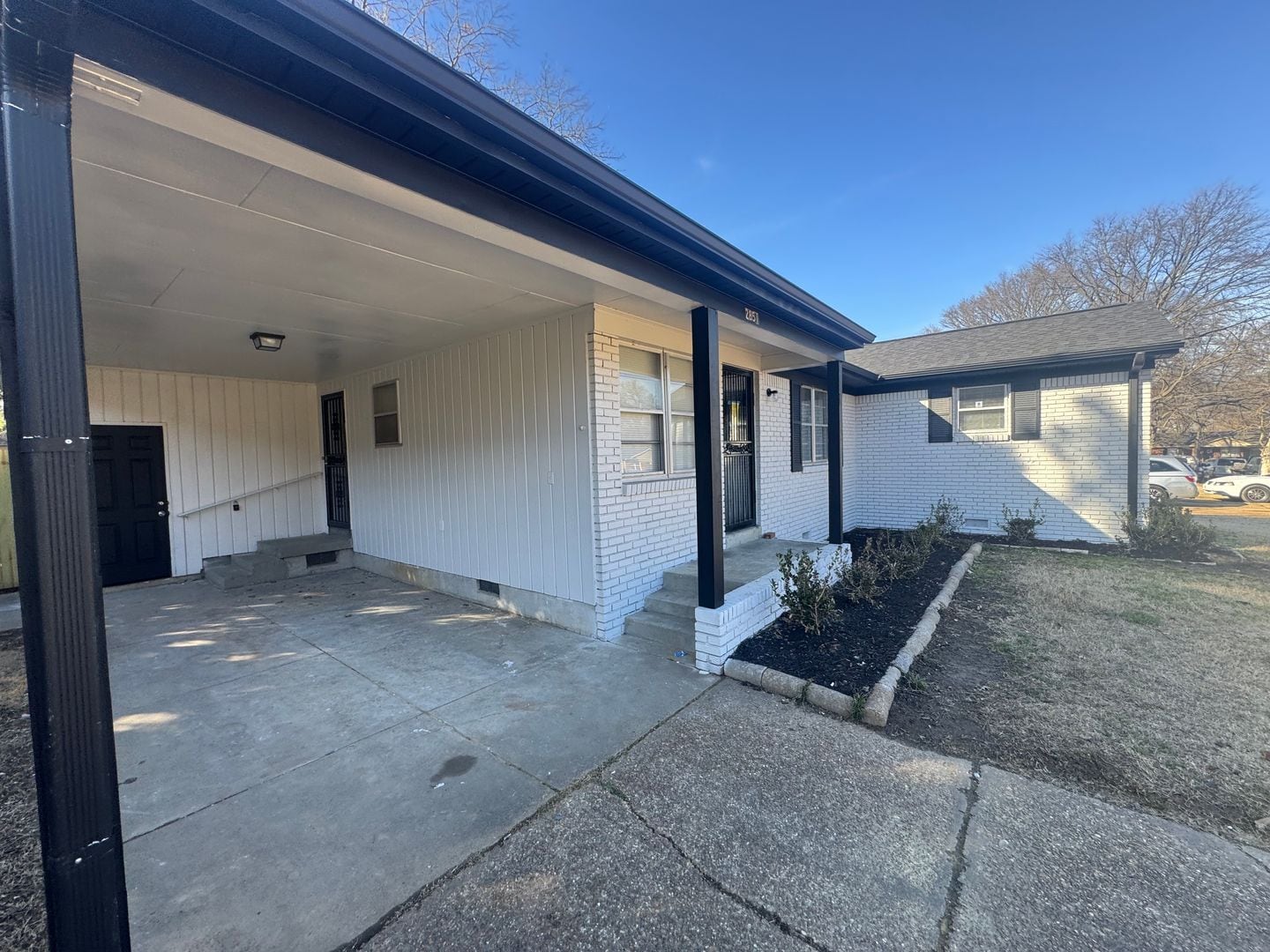 Building Photo - 2851 Redwing Rd