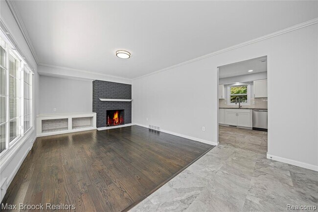 Building Photo - 2601 Lamplighter Ln