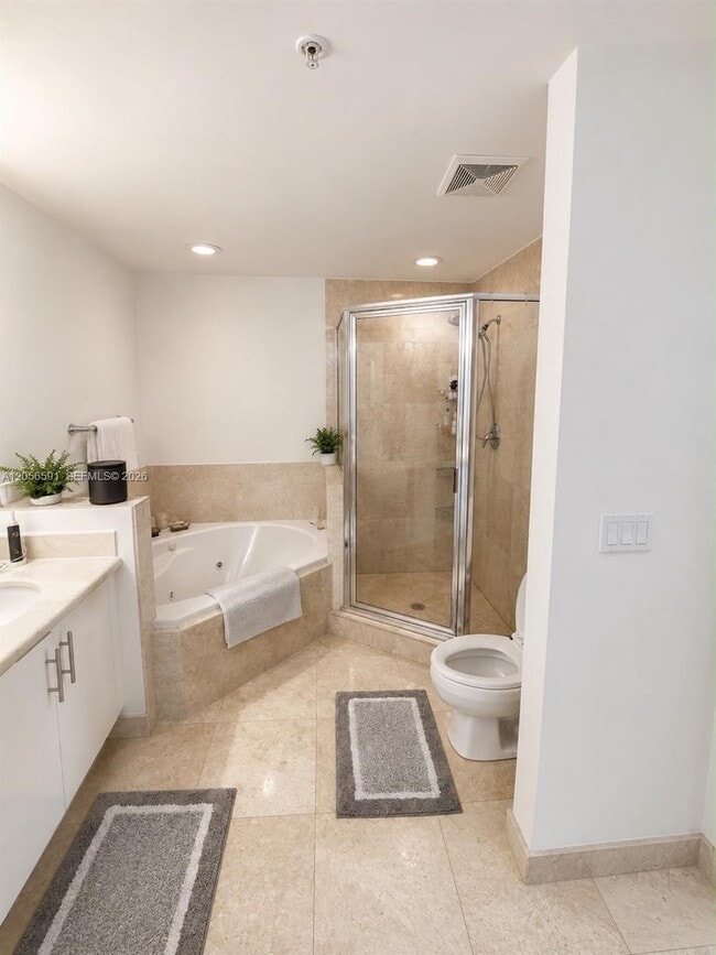 Building Photo - 7918 Harbor Island Dr