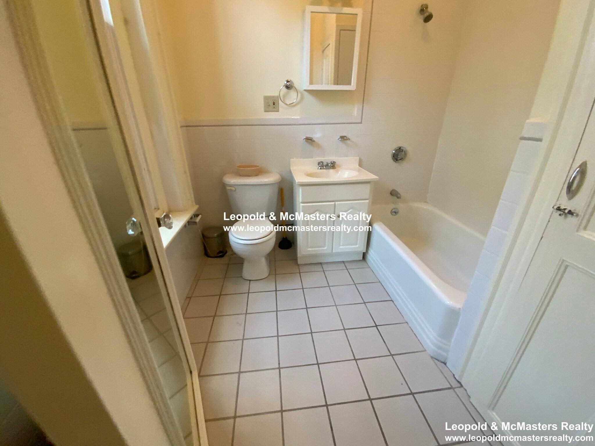 Building Photo - 380 Commonwealth Ave