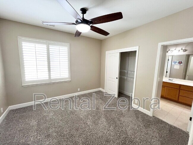 Building Photo - 1221 CAVALAIRE Ct