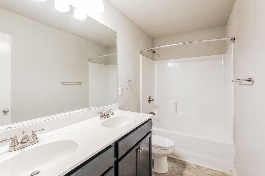 Building Photo - 12222 Shelby Ct