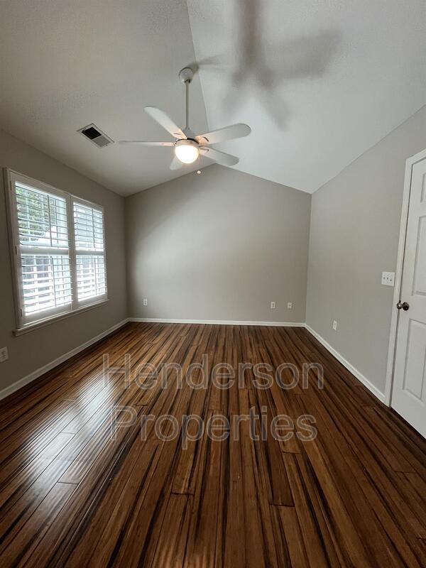 Building Photo - 9330 Timothy Ct