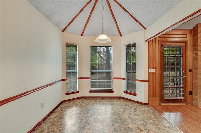 Building Photo - 8241 Christie Dr