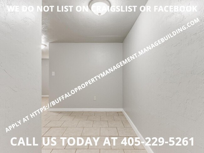Building Photo - 2544 Cashion Pl