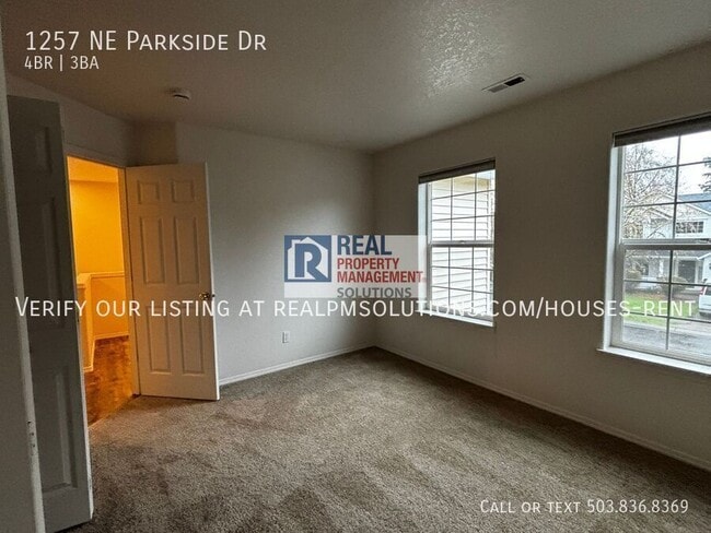 Building Photo - 1257 NE Parkside Dr