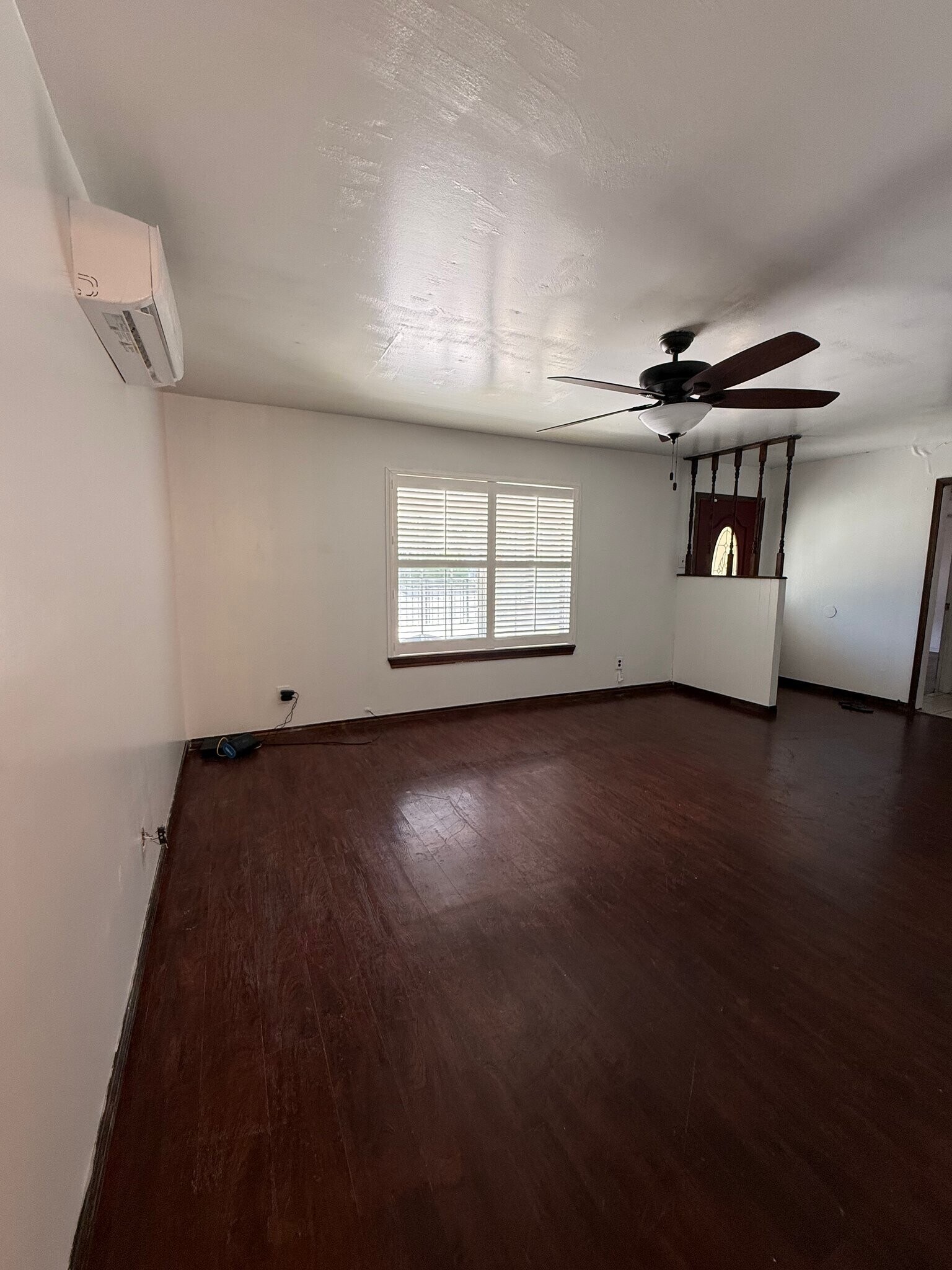 Building Photo - 707 W Malone Ave
