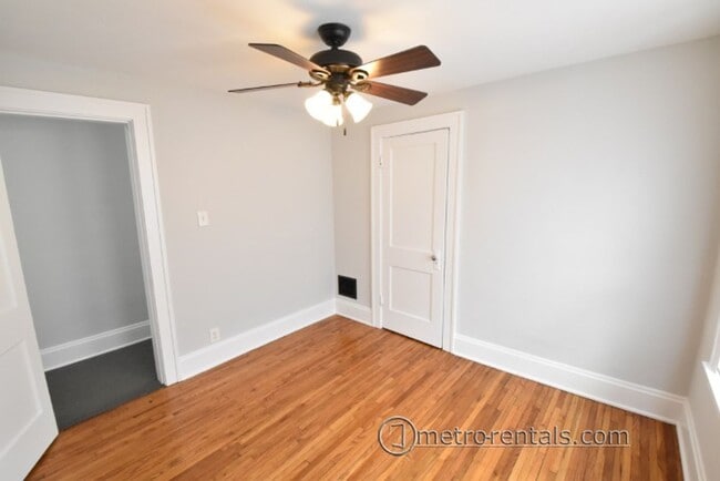 Building Photo - 333-335 E Duncan Street