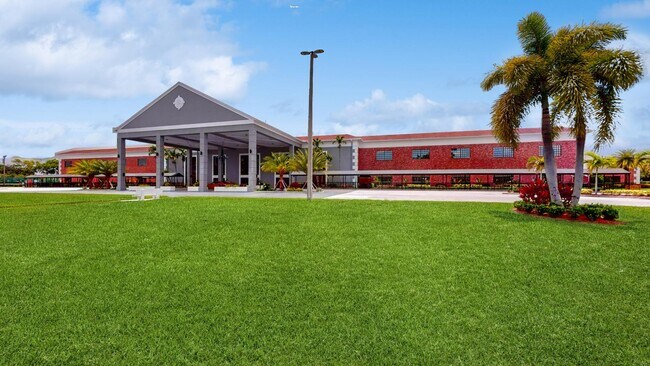 Building Photo - 2011 Wolverton E