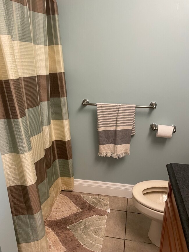 Bathroom #1 - 20 Princeton St