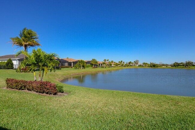Building Photo - 9051 SW Pepoli Way