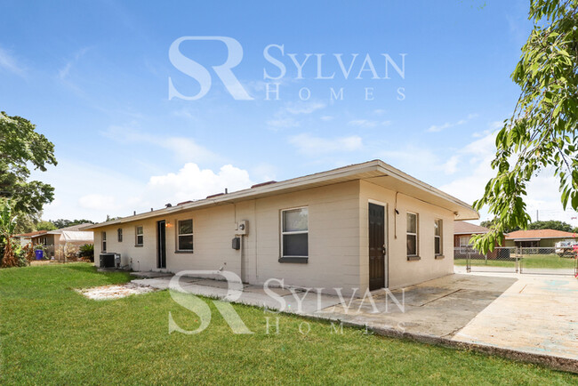 Building Photo - Enjoy living the good life in this 4 bedro...