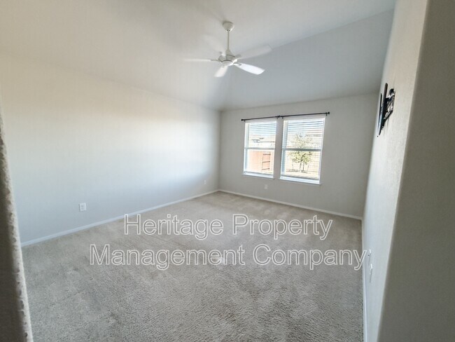 Building Photo - 139 Lyndon Dr