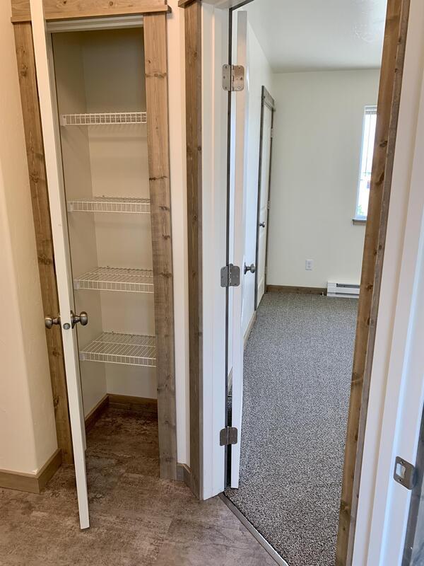 Building Photo - 810 Gibbon St