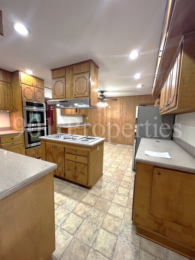 Building Photo - 4958 Forest Hill Irene Rd