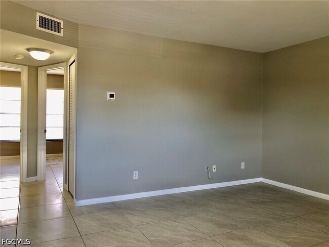 Building Photo - 4781 Orange Grove Blvd