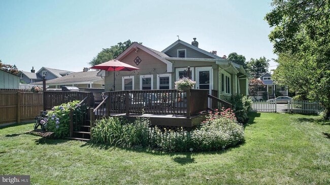 Building Photo - 502 Central Ave