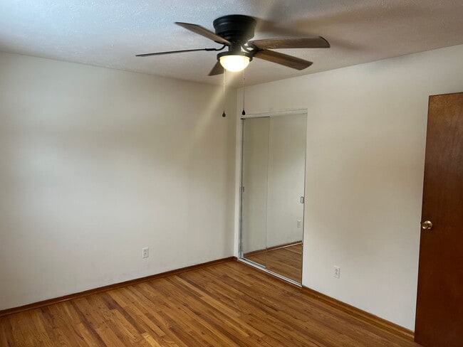 Building Photo - Updated 3-Bed Ranch in Plain Local Schools! Fenced Yard & Jetted Tub