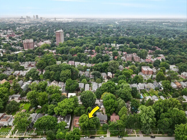 Building Photo - 2059 Alta Ave
