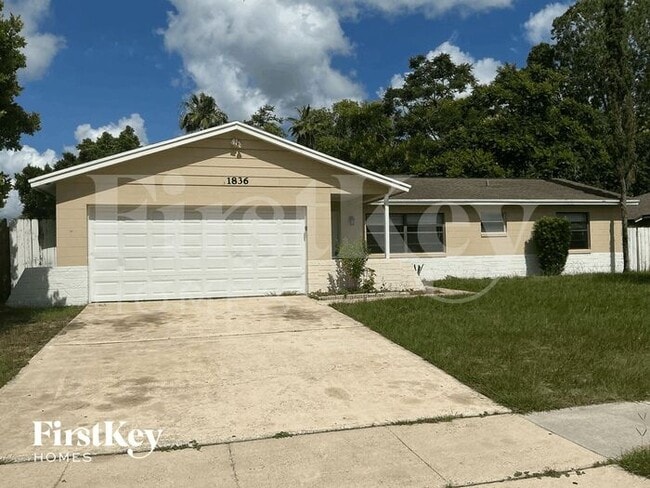 Building Photo - 1836 Columbine Dr