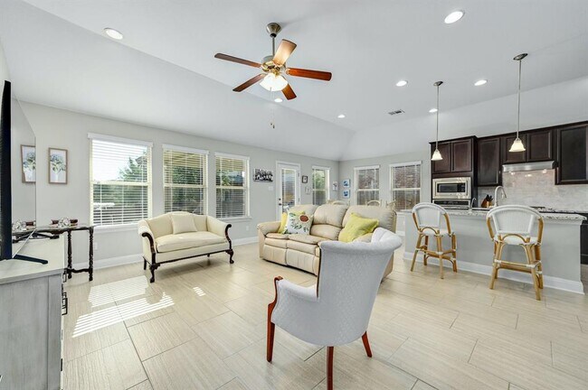 Building Photo - 5805 Buchanan Draw Rd