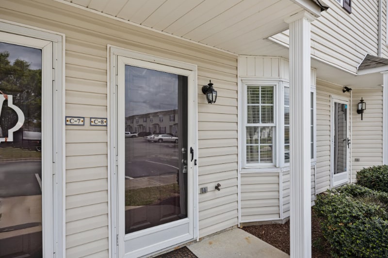 Building Photo - 3809 E Vancroft Cir