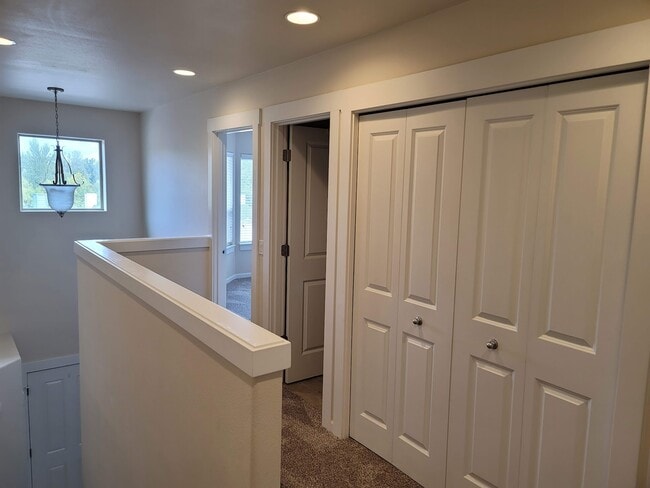 Building Photo - 1284 Westbrook Dr NW