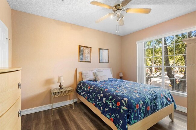 Building Photo - 13016 Plantation Park Cir