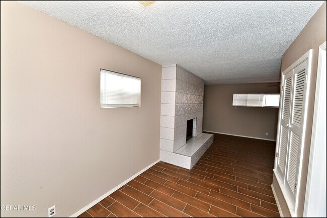 Building Photo - 3125 Hamilton Ave