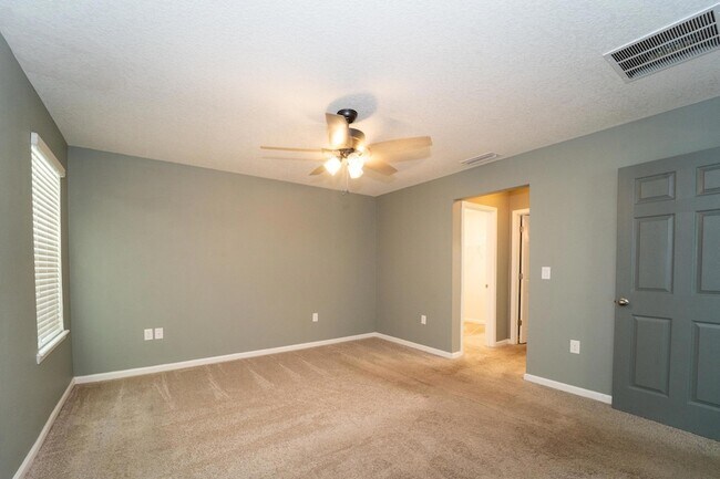 Building Photo - 415 Santorini Ct