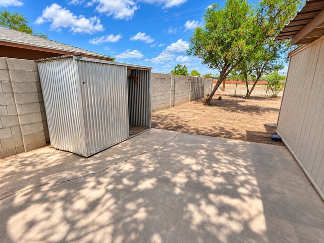 Building Photo - 3841 N 63rd Dr