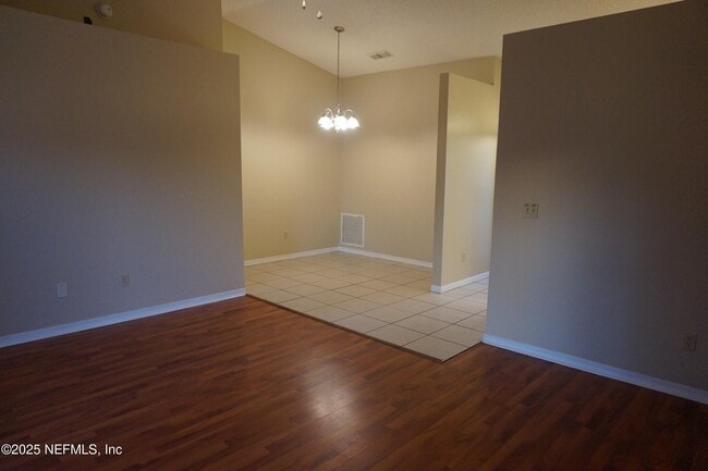 Building Photo - 7809 Allspice Cir E