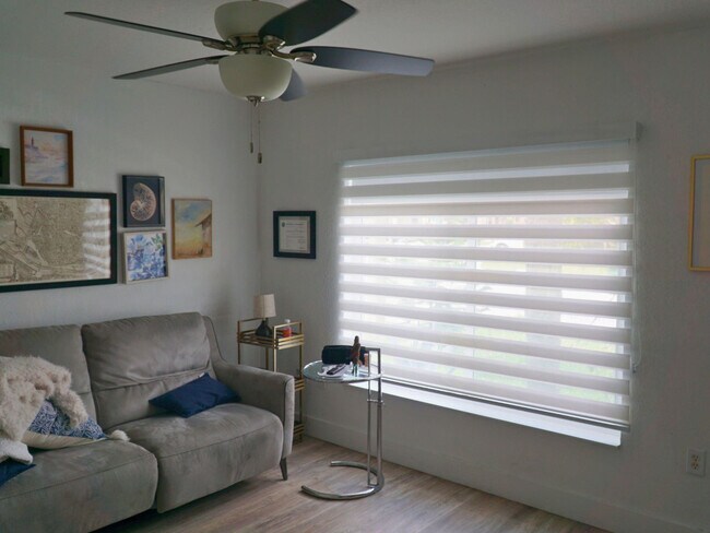 Building Photo - 17030 NW 19th Ct