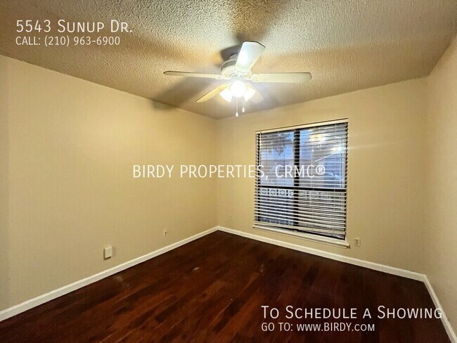 Building Photo - 5543 Sunup Dr