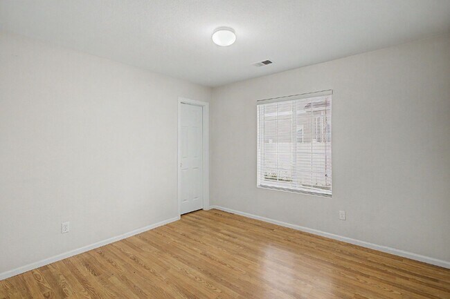 Building Photo - 21390 E 48th Pl