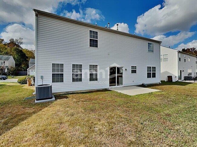 Building Photo - 4103 Hunters Trail Dr