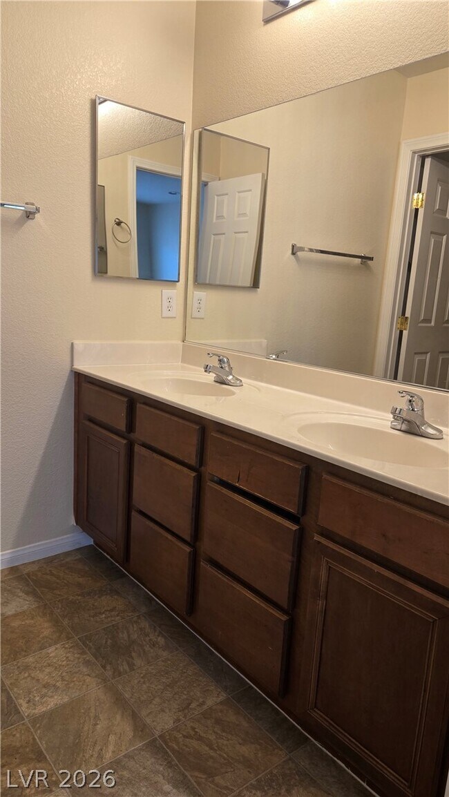 Building Photo - 9031 Spring Star Ct