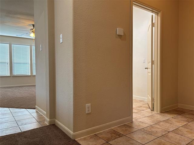 Building Photo - 9435 Smoke Tree Dr