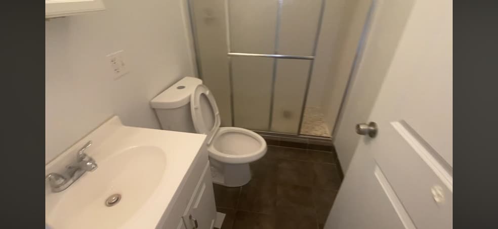 Building Photo - 2528 W Fitch Ave