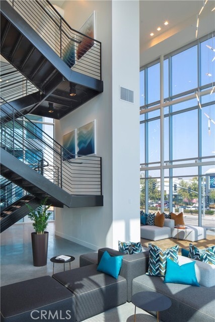 Building Photo - 6263 Topanga Canyon Blvd