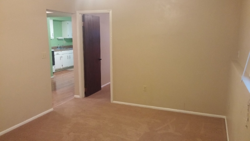 Building Photo - 520 N 19th Ave