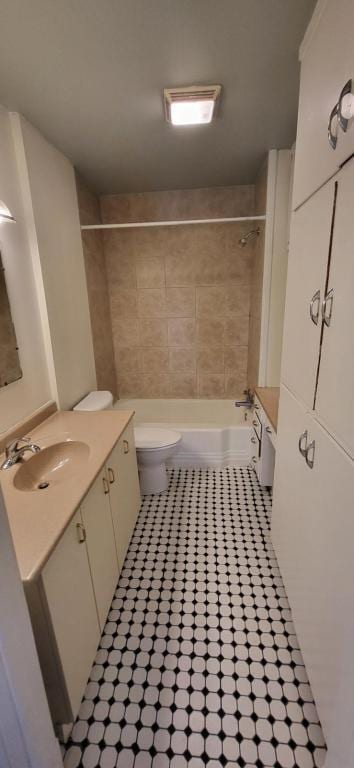 Building Photo - 812 6th Ave S