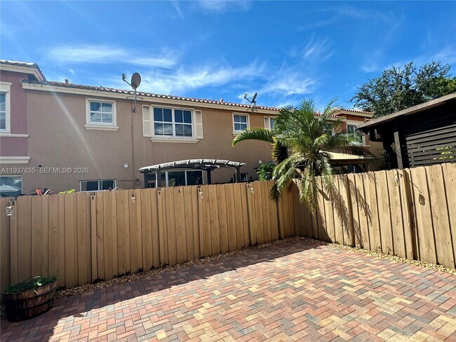 Building Photo - 3162 SW 153rd Ct