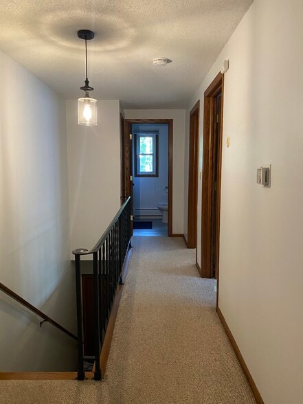 Building Photo - 1475 Sheldon St