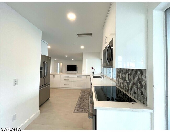 Building Photo - 1772 Inlet Dr